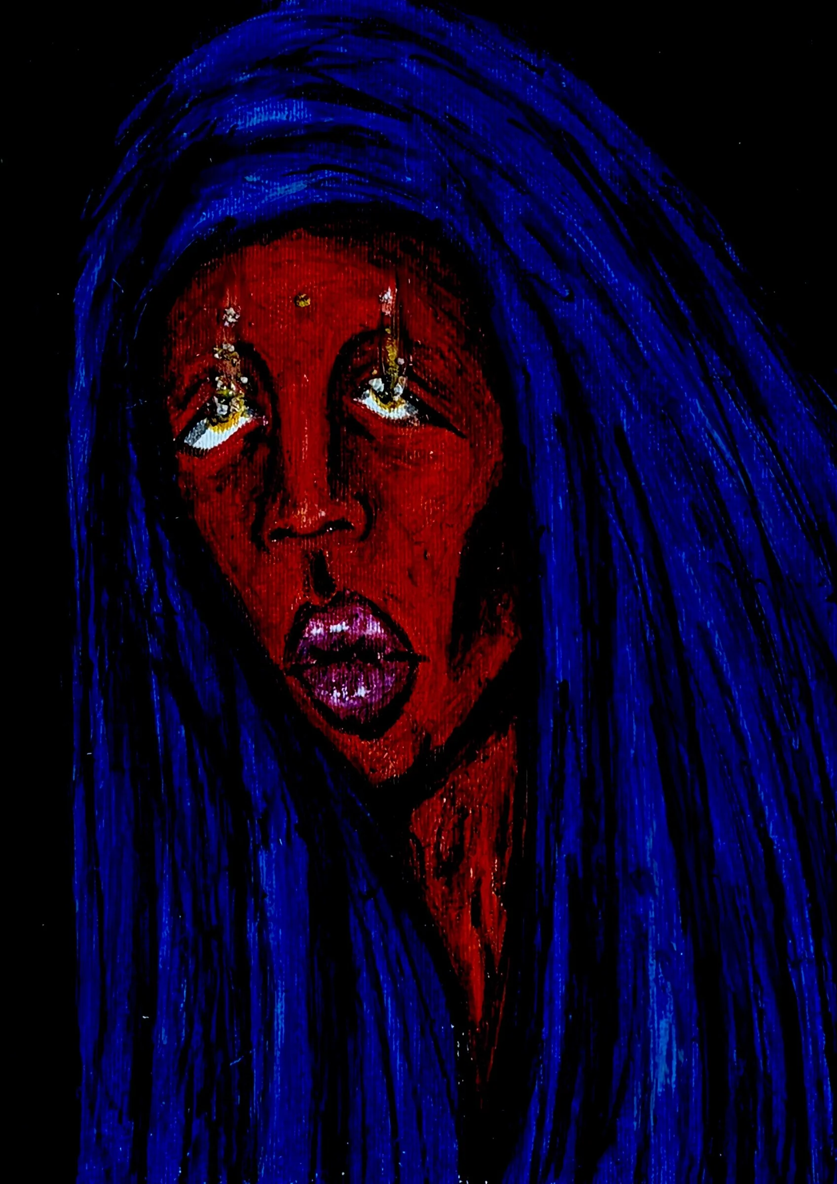 Rosto vermelho-escuro com cabelo azul
